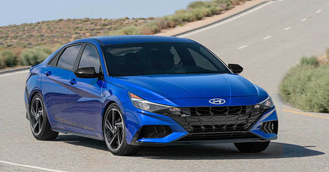 Vén màn Hyundai Elantra N Line 2021, nhìn chất như xe đua